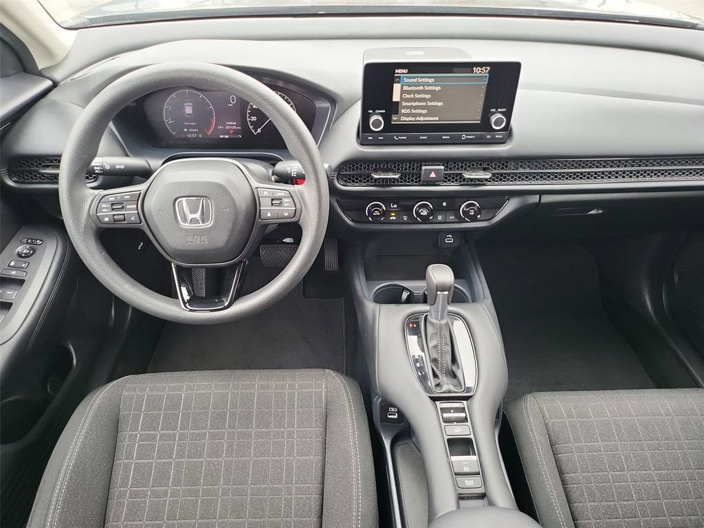 Used 2023 Honda HR-V LX image 12