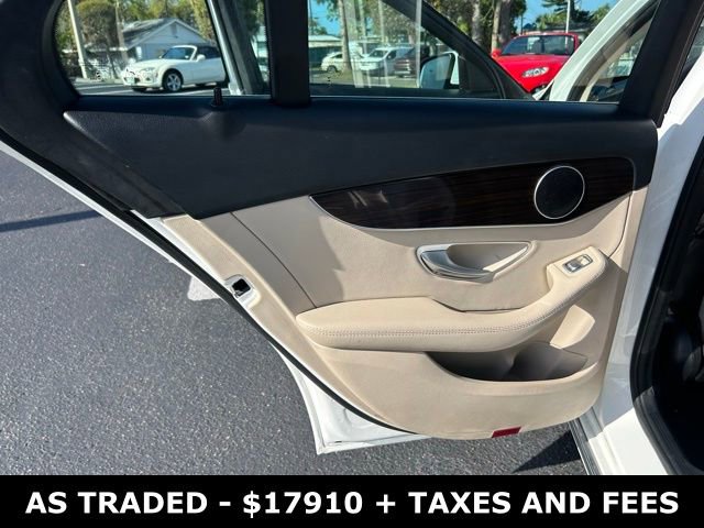 Used 2019 Mercedes-Benz C 300 Sedan image 13