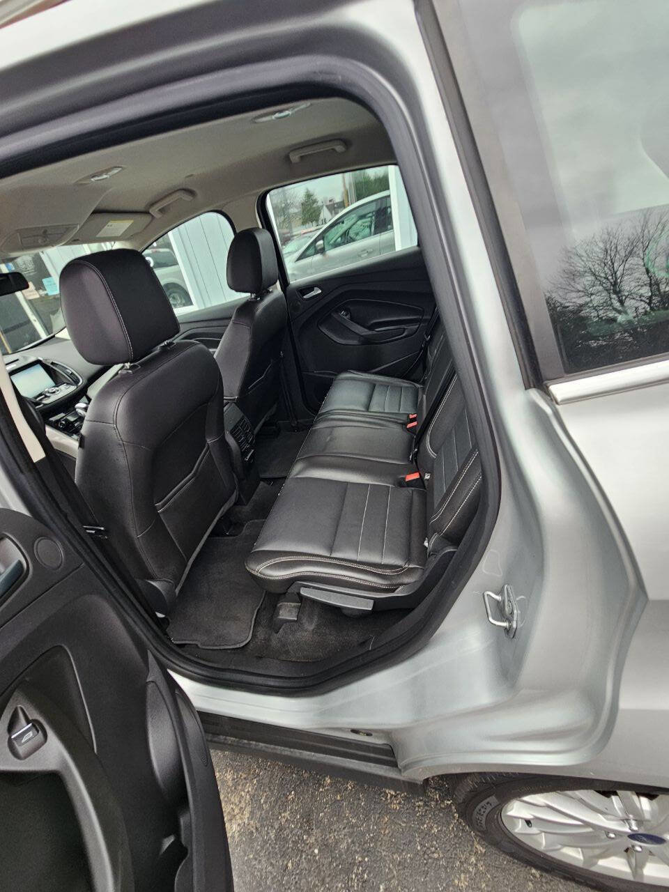 Used 2014 Ford C-MAX SEL w/ Equipment Group 301A image 15