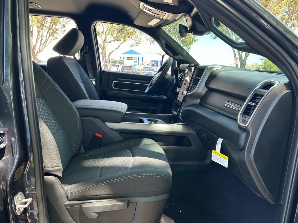 New 2026 RAM 3500 Big Horn AWD/4WD image 35
