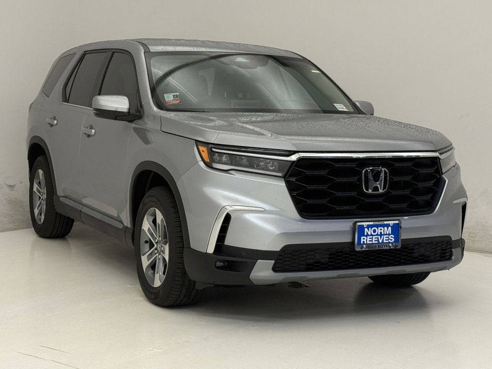 New 2025 Honda Pilot EX-L image 3