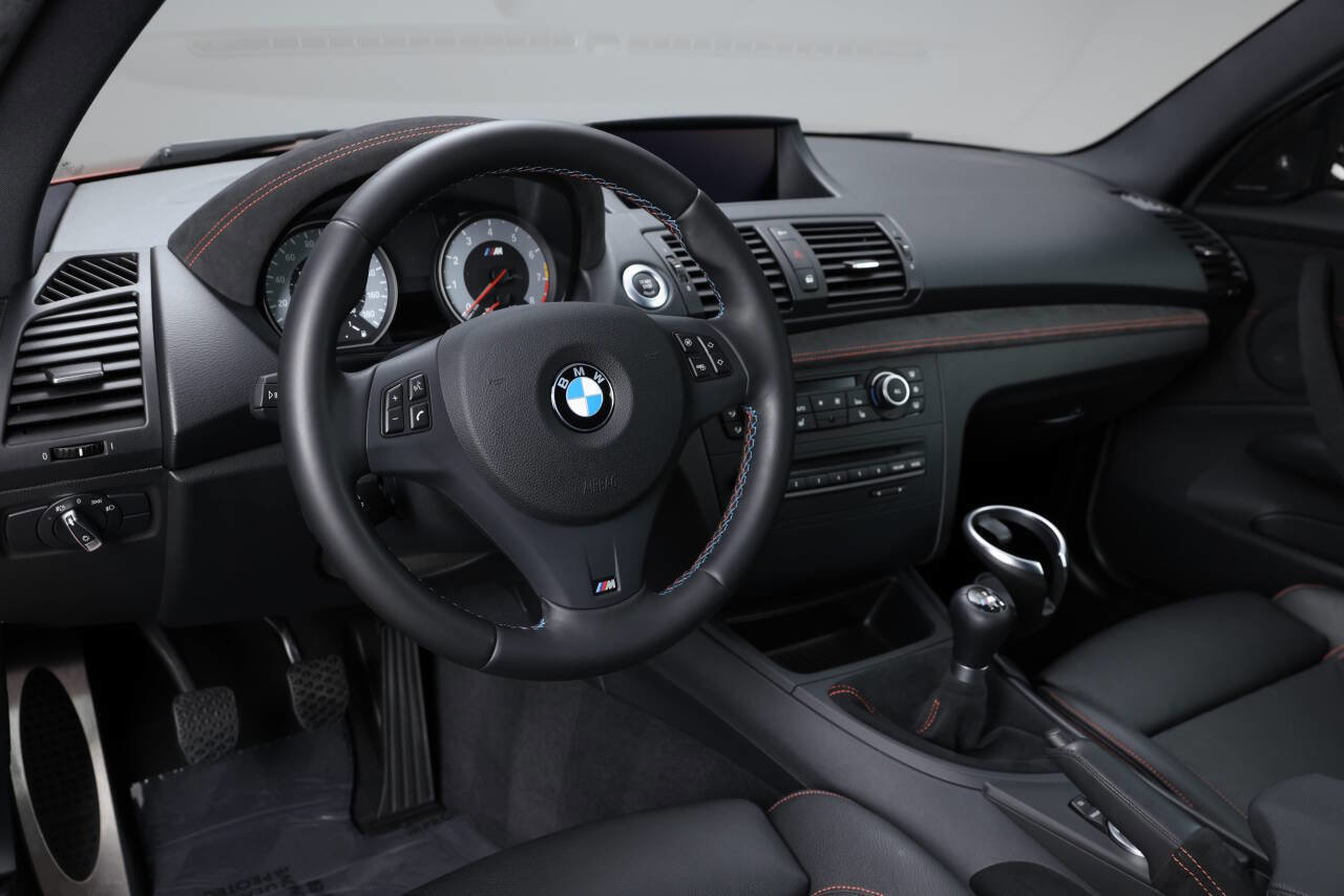 Used 2011 BMW 1 Series M image 48