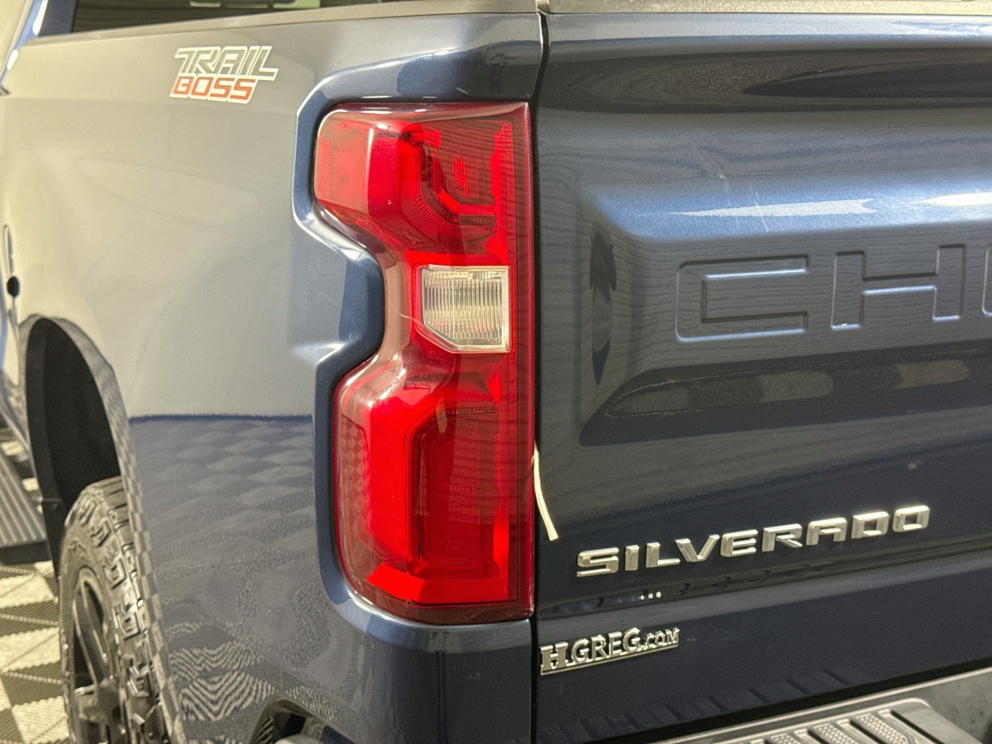 Used 2021 Chevrolet Silverado 1500 LT Trail Boss AWD/4WD image 36