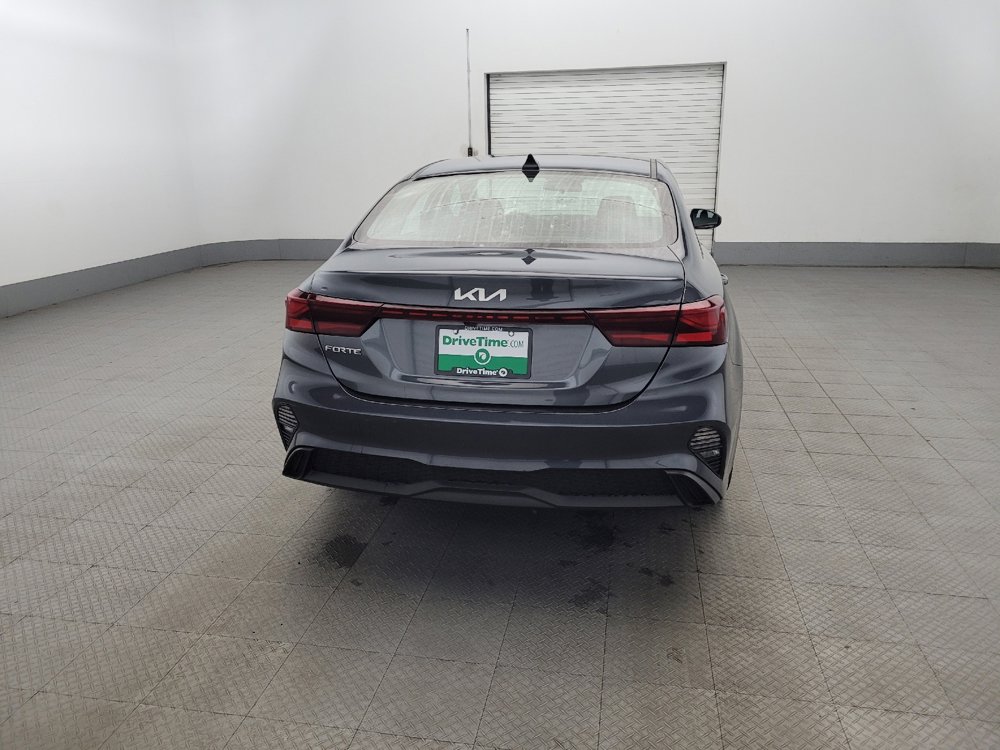 Used 2023 Kia Forte LXS image 7