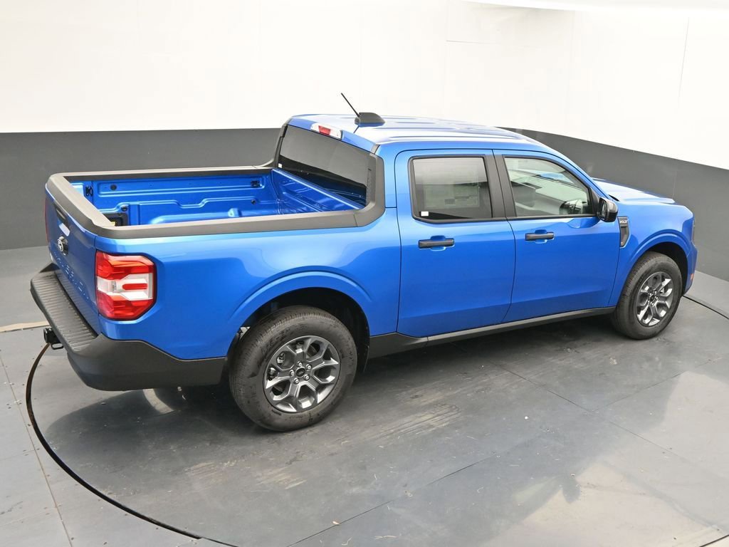 New 2025 Ford Maverick XLT w/ XLT Luxury Package image 41