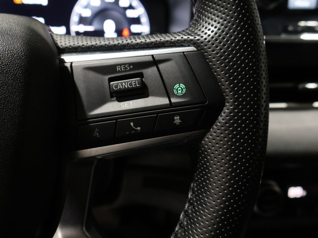 Used 2024 Mitsubishi Outlander SE image 38