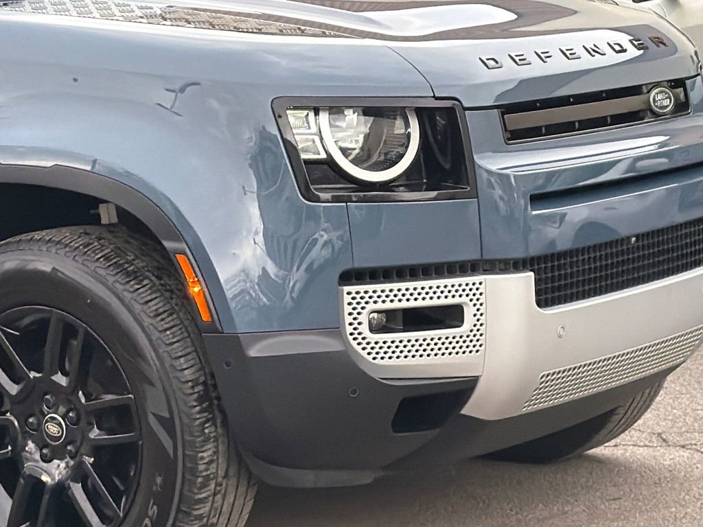 Used 2023 Land Rover Defender 110 S image 6