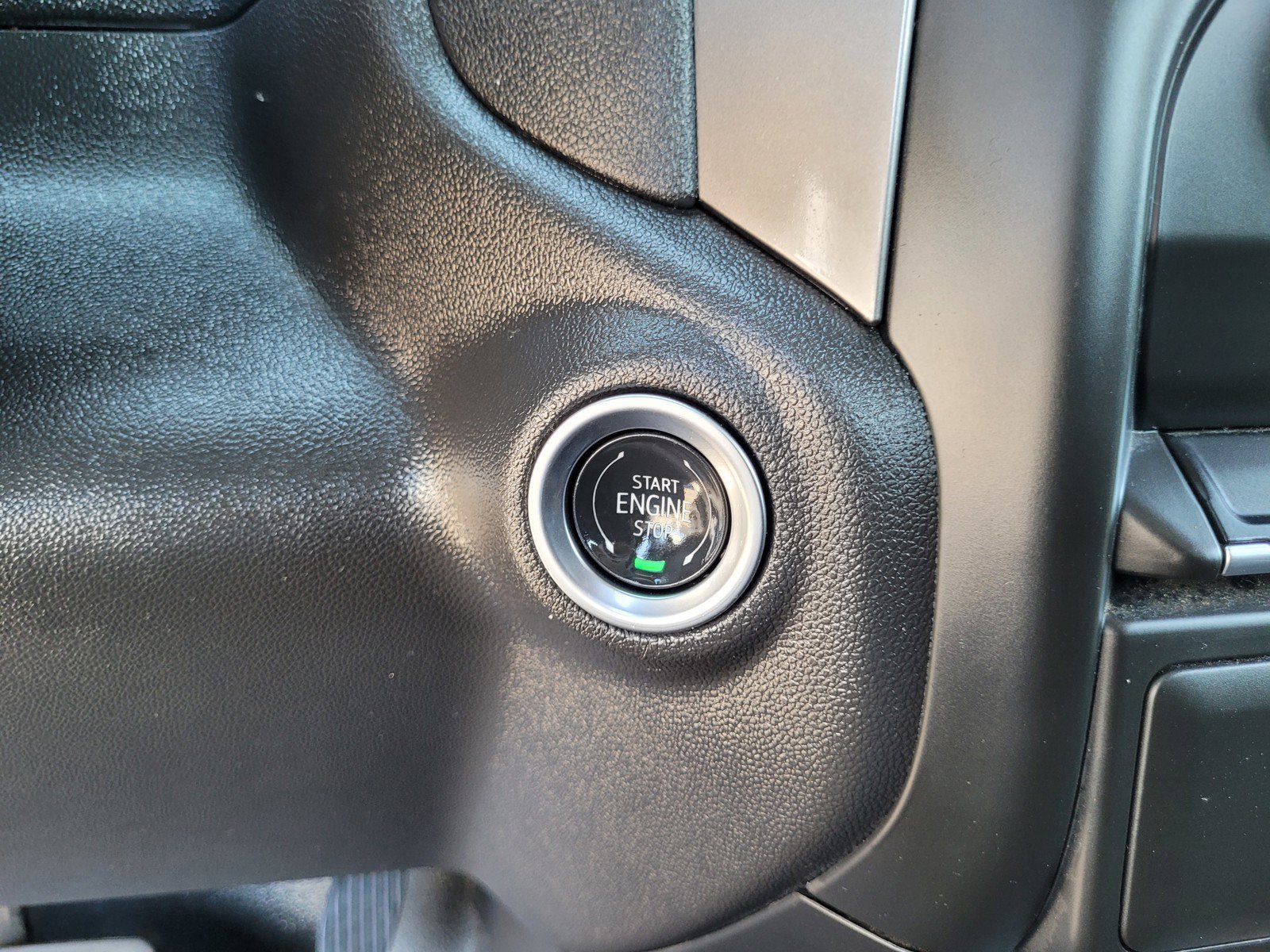 Used 2025 Chevrolet Silverado 1500 W/T RWD image 19