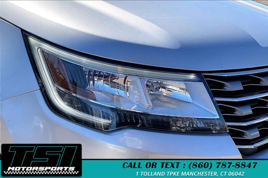 Used 2017 Ford Explorer Limited w/ Equipment Group 301A image 30