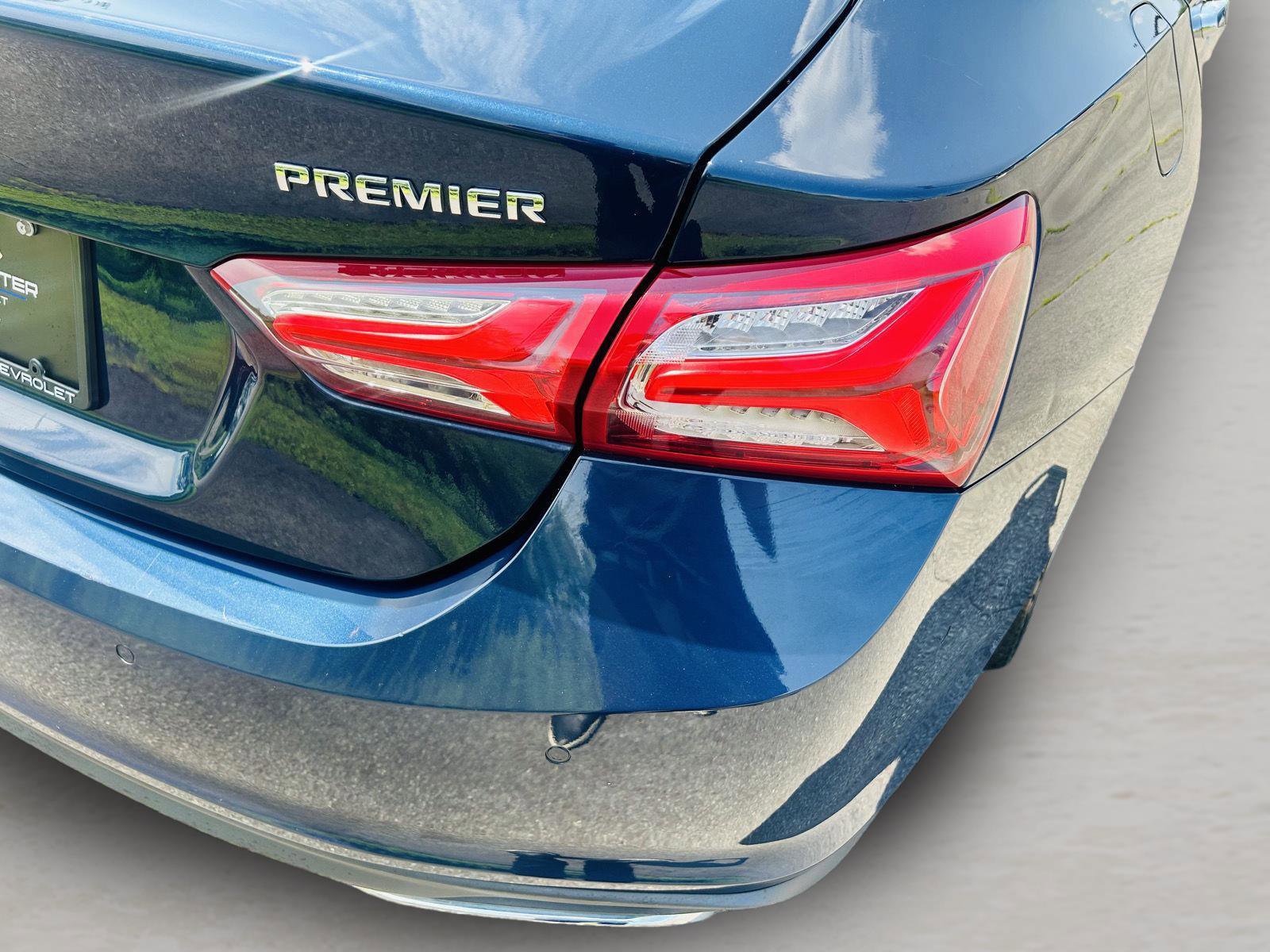 Used 2021 Chevrolet Malibu Premier image 16