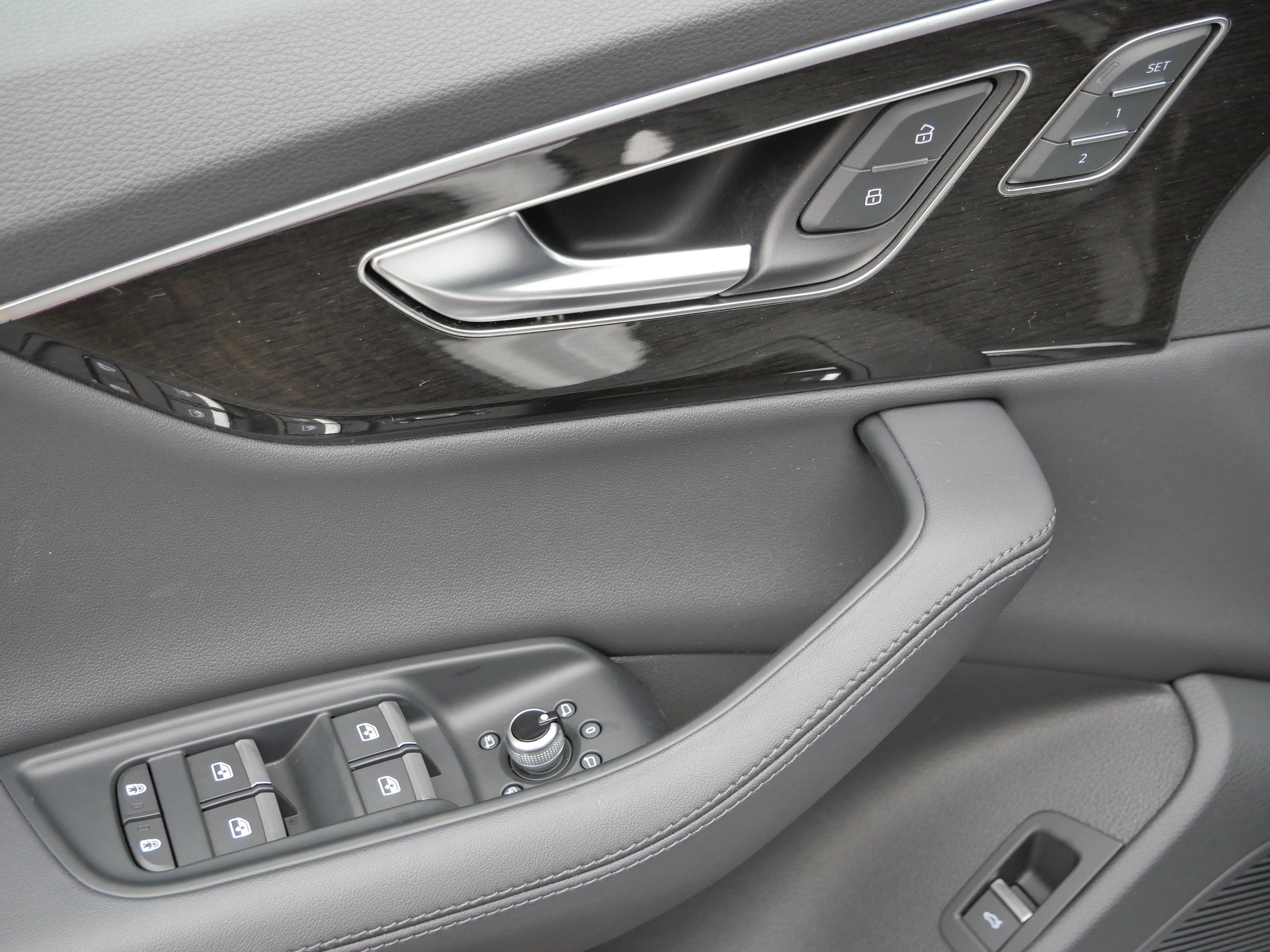 Used 2023 Audi Q7 3.0T Premium Plus w/ Premium Plus Package image 17