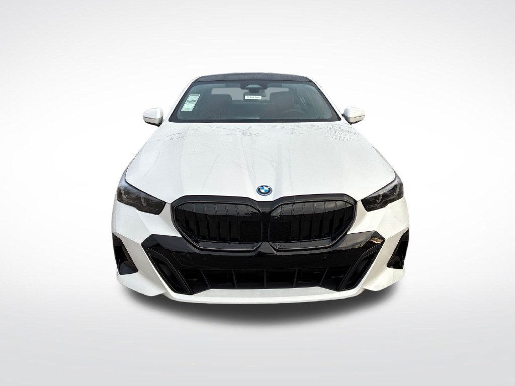 New 2027 BMW 550e xDrive w/ Premium Package AWD/4WD image 8