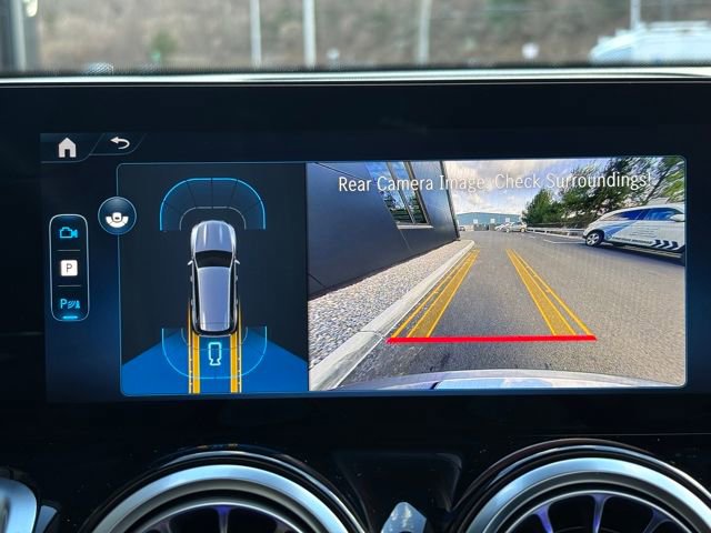 Certified 2025 Mercedes-Benz GLB 250 GLB 250 image 33