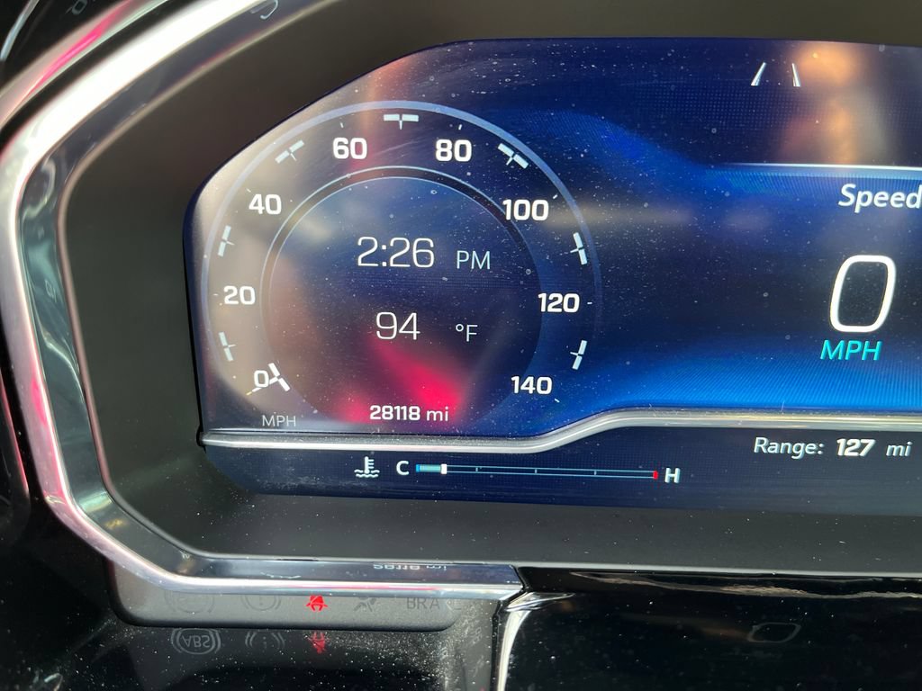 Used 2023 Chevrolet Silverado 1500 LT AWD/4WD image 19