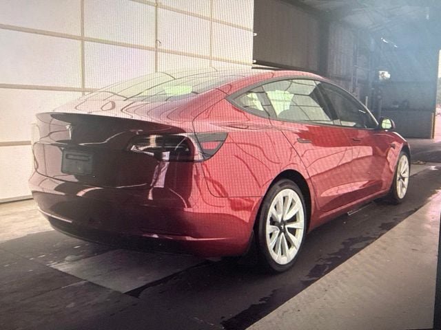 Used 2023 Tesla Model 3 Standard Range RWD image 3