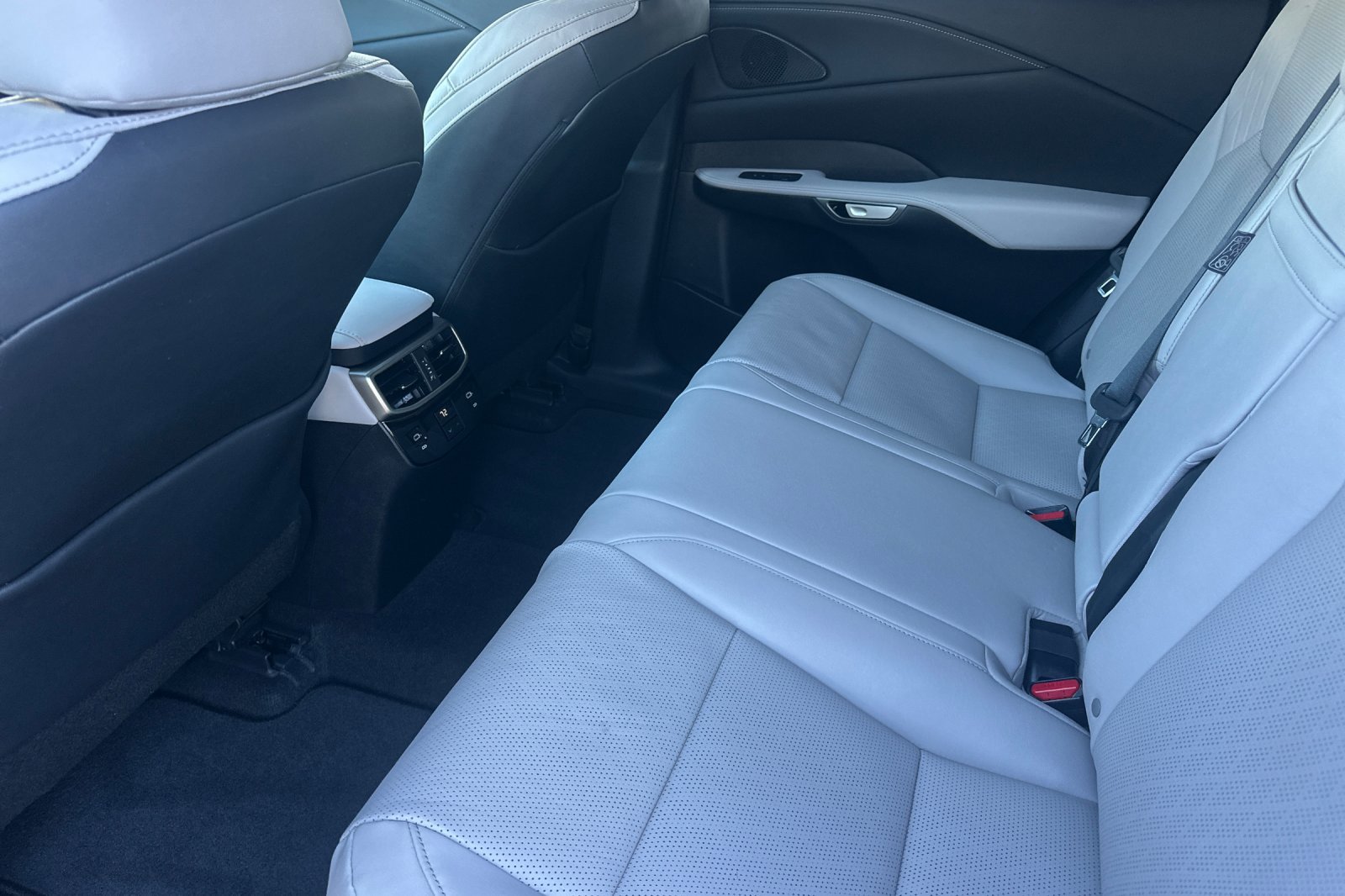 Certified 2024 Lexus RX 350 Premium Plus image 12