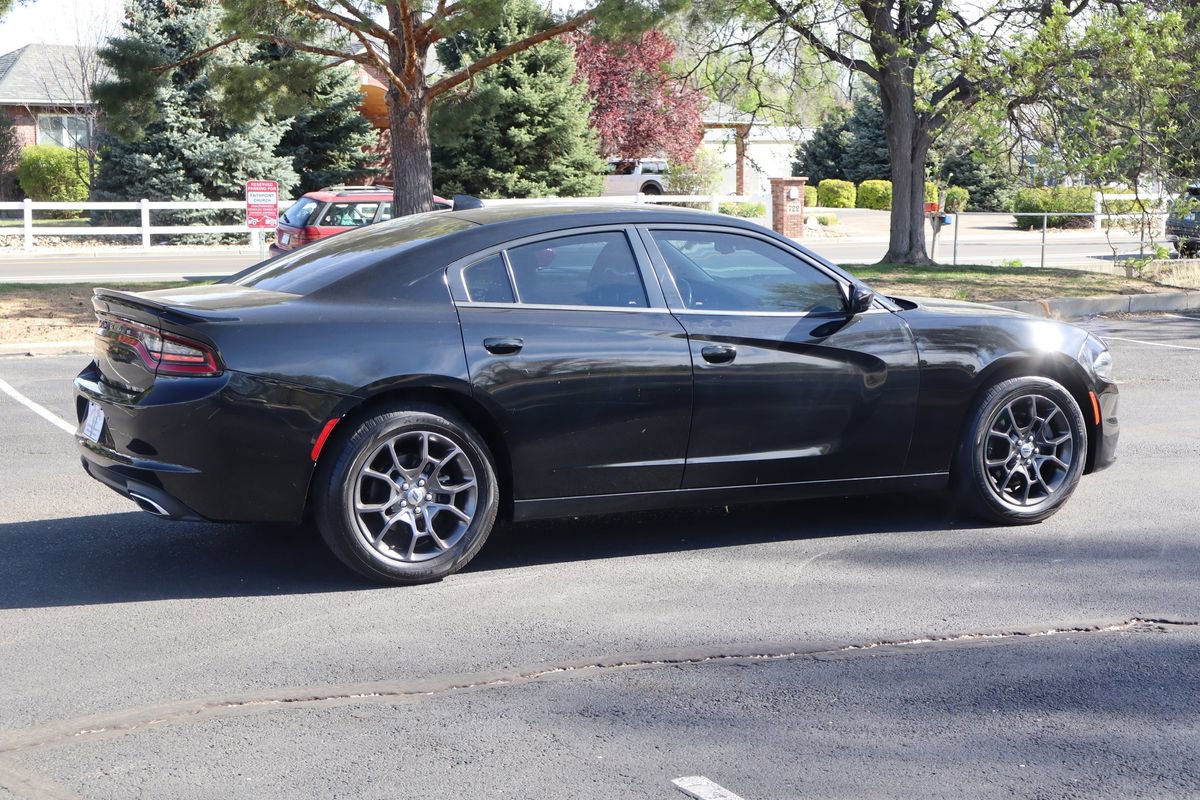 Used 2018 Dodge Charger GT AWD/4WD image 4