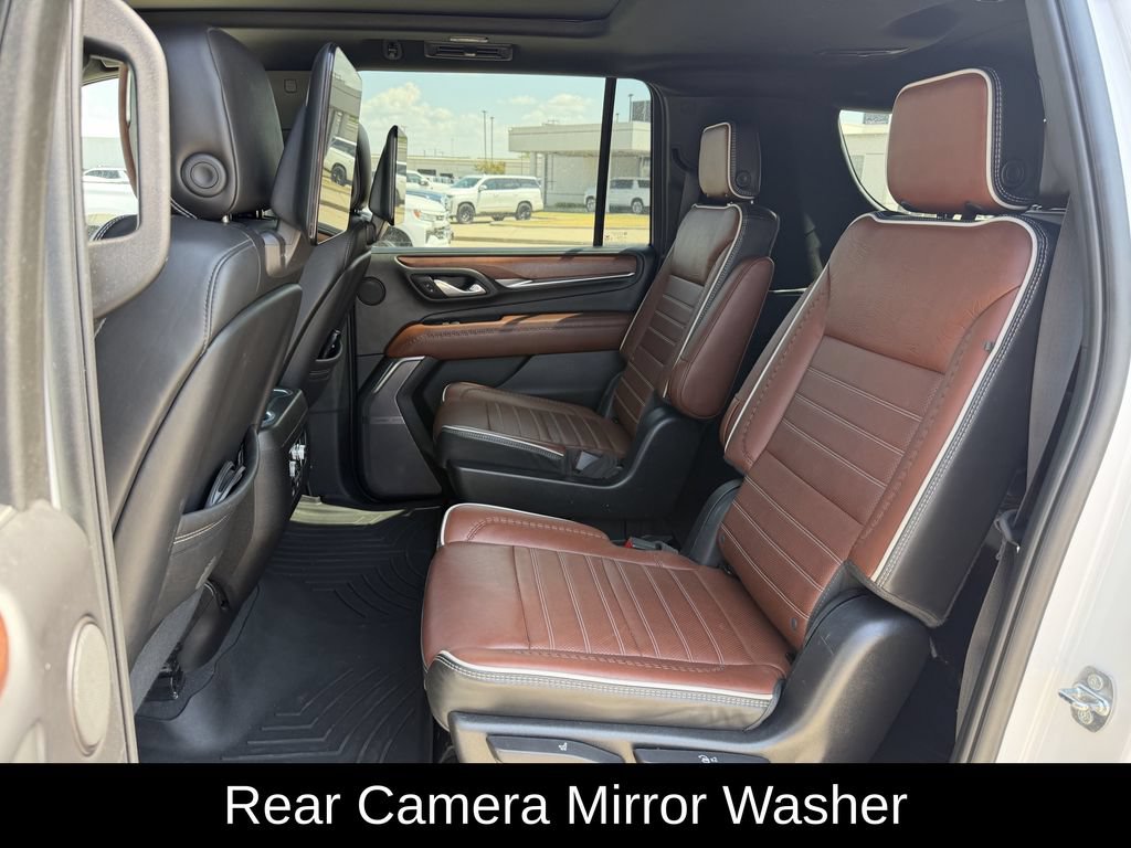 Used 2023 GMC Yukon XL Denali Ultimate AWD/4WD image 37