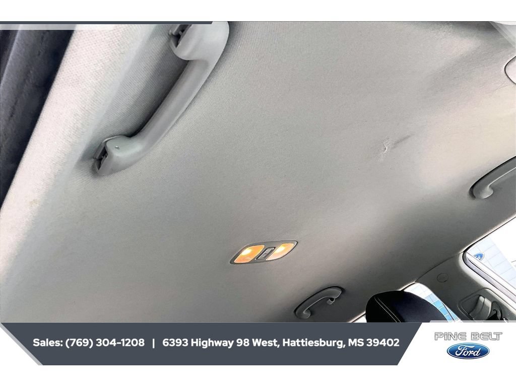 Used 2016 Kia Soul + FWD image 16