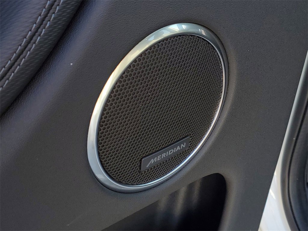 New 2026 Land Rover Discovery Sport Landmark image 13