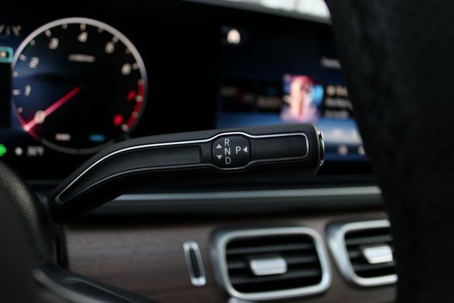 New 2026 Mercedes-Benz GLS 580 4MATIC image 24