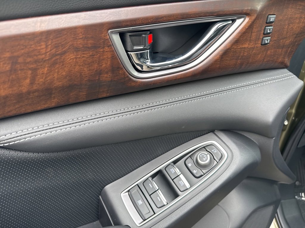 New 2025 Subaru Ascent Touring image 9