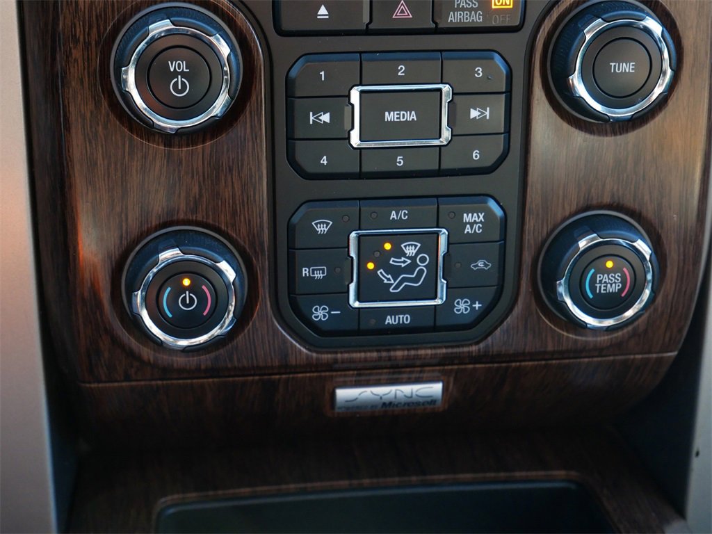 Used 2014 Ford F150 Lariat w/ Equipment Group 502A Luxury image 22