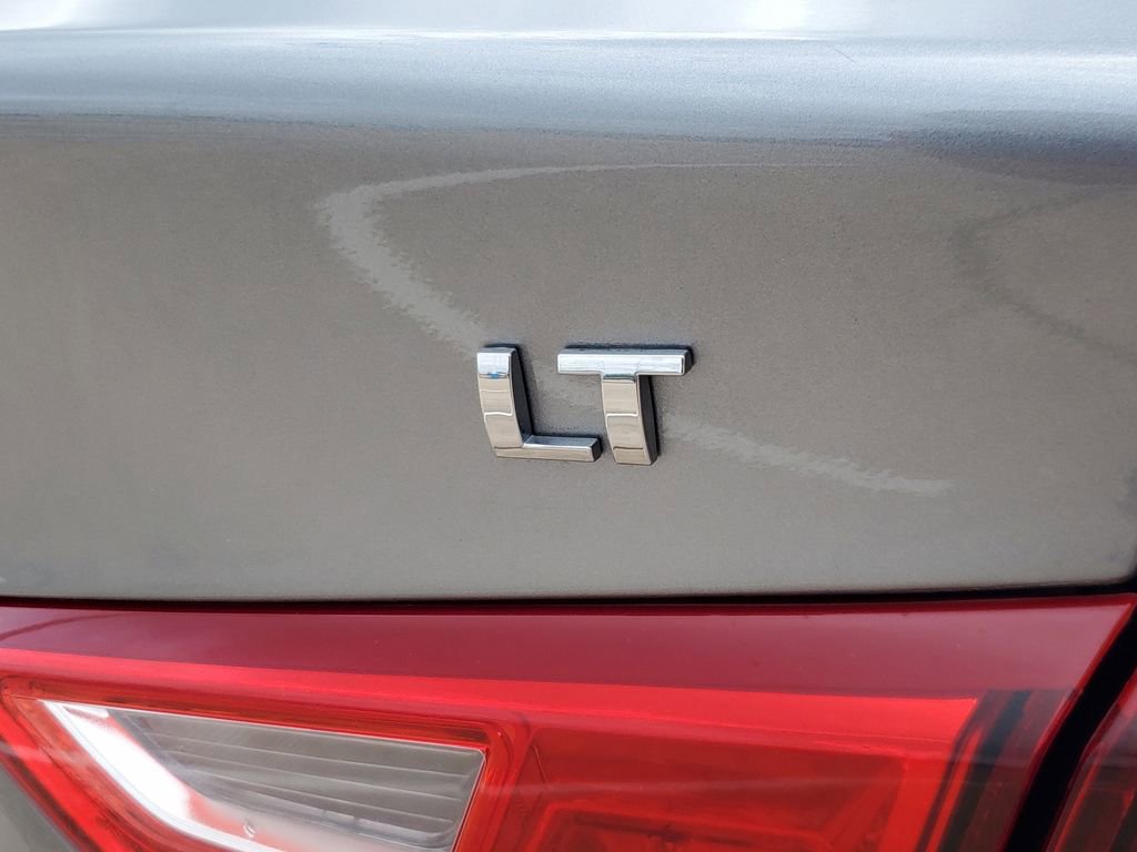 Used 2024 Chevrolet Malibu LT image 5