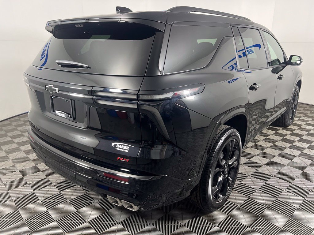 New 2027 Chevrolet Traverse RS w/ LPO, Floor Liner Package AWD/4WD image 5