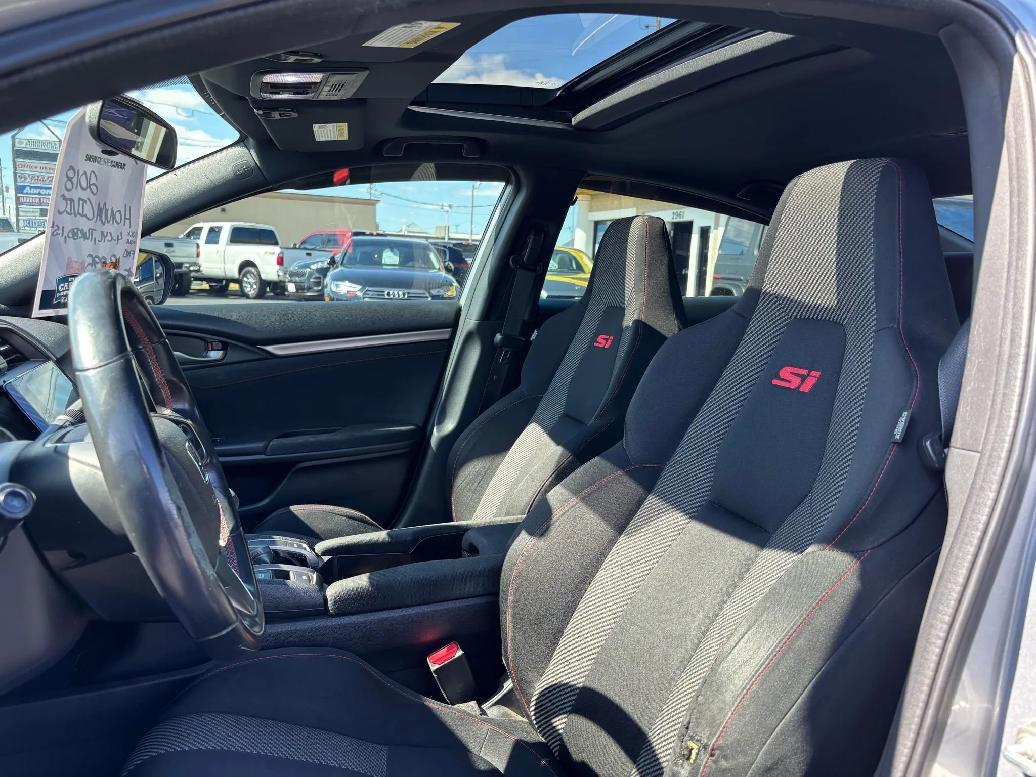 Used 2018 Honda Civic Si image 5