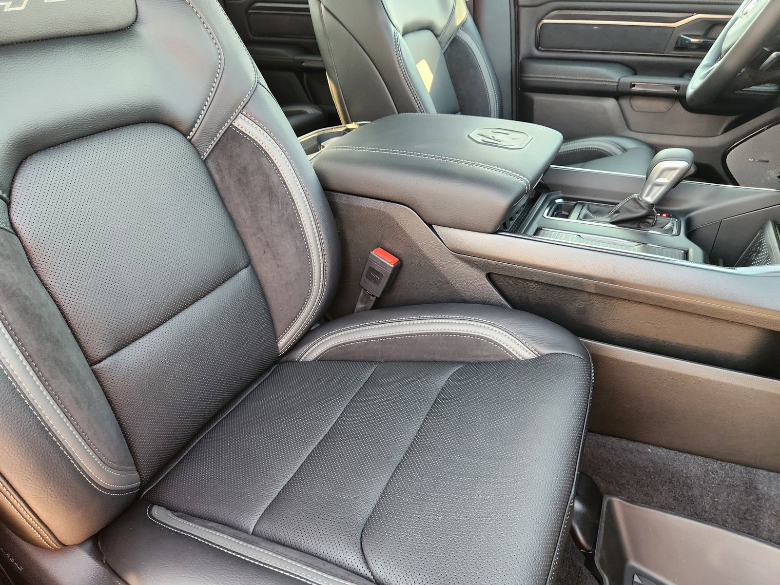 New 2026 RAM 1500 Rebel w/ G/T Package image 10