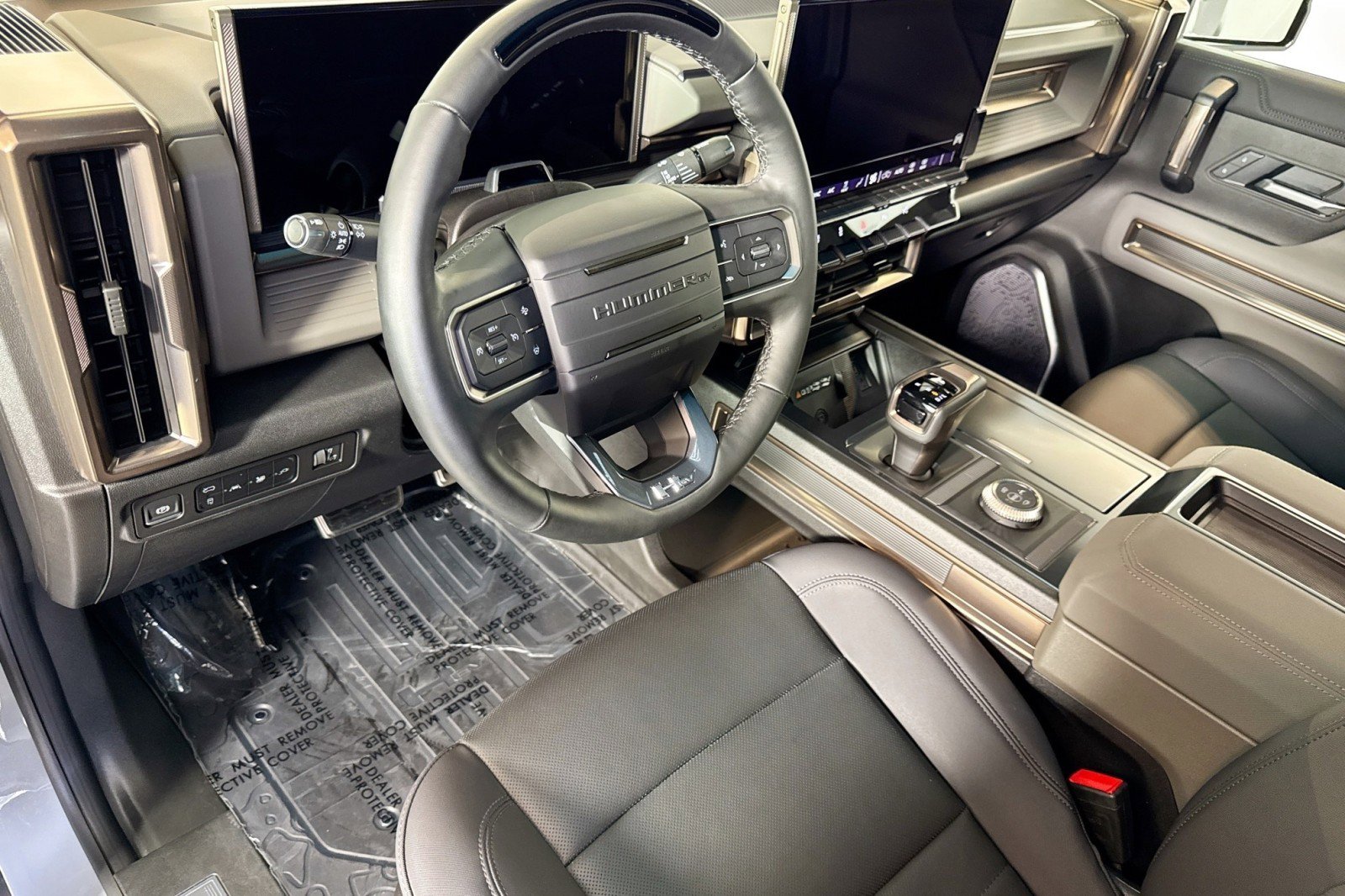 Used 2025 GMC Hummer EV 3X w/ LPO, Sport Package AWD/4WD image 9