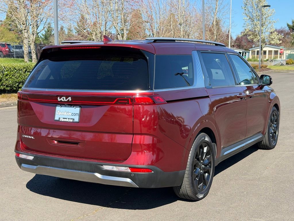 Used 2024 Kia Carnival SX Prestige FWD image 8