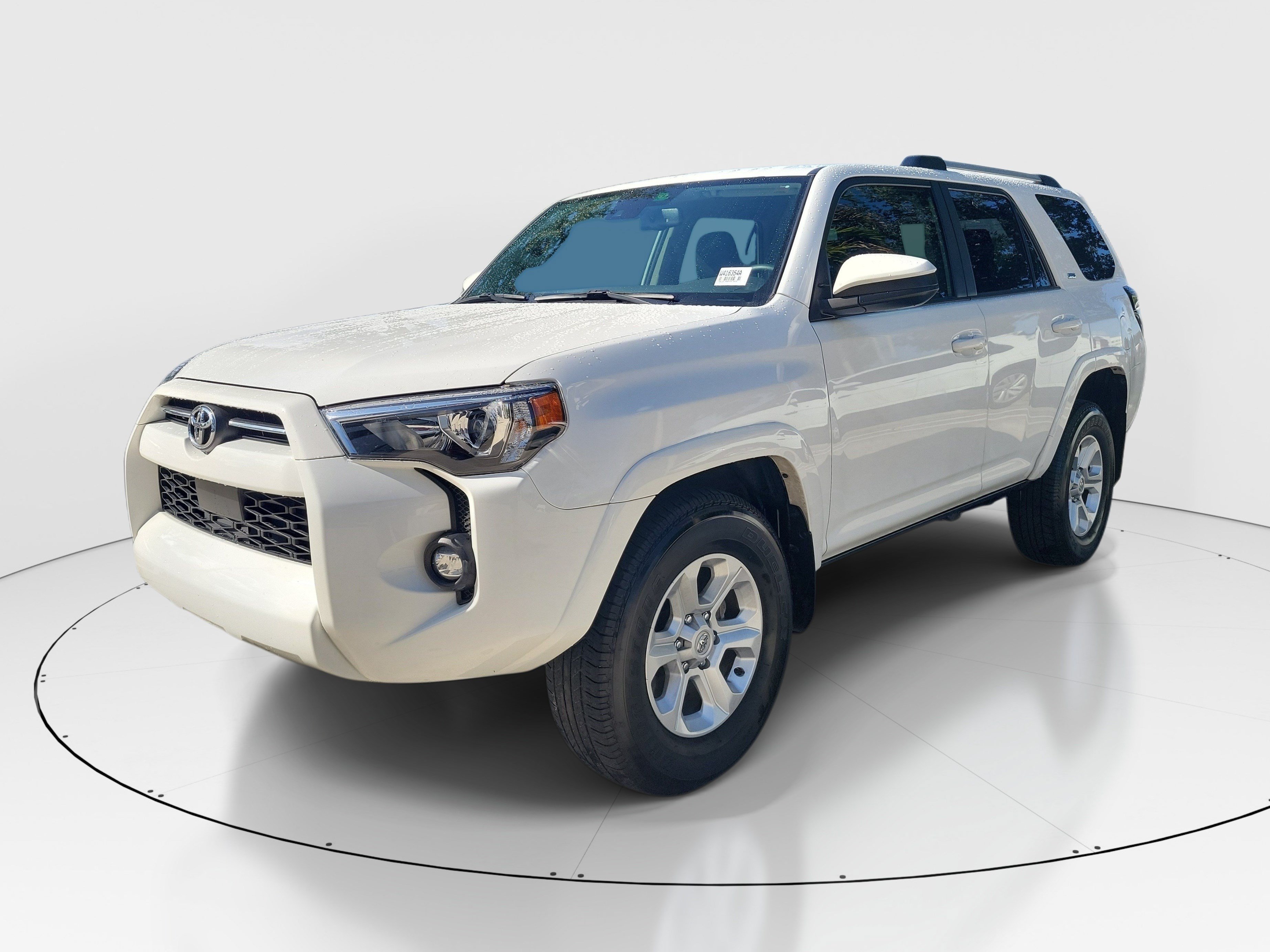 Used 2024 Toyota 4Runner SR5 RWD image 3