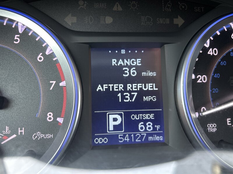 Used 2016 Toyota Highlander LE AWD/4WD image 15