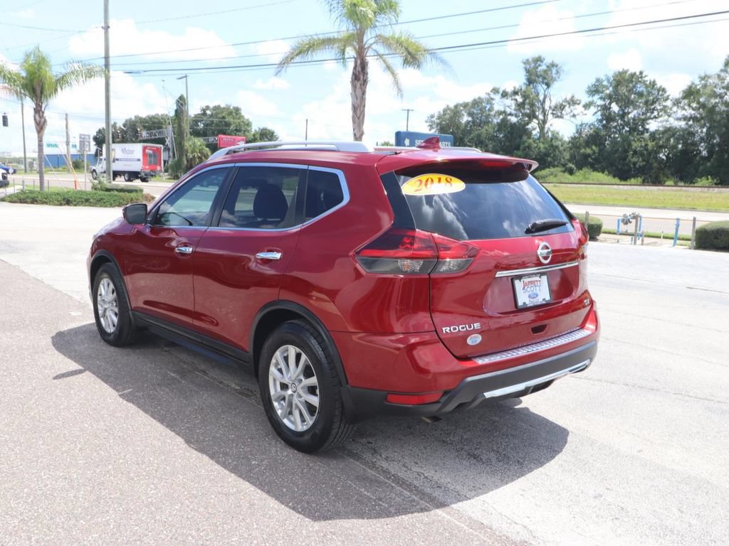 Used 2018 Nissan Rogue SV FWD image 8