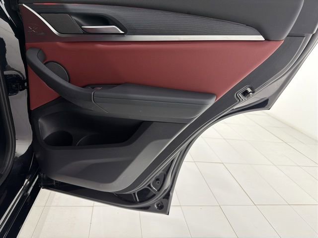 Certified 2023 BMW X4 xDrive30i w/ M Sport Package image 21