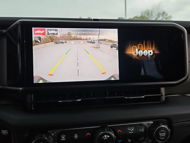New 2026 Jeep Gladiator Mojave image 14