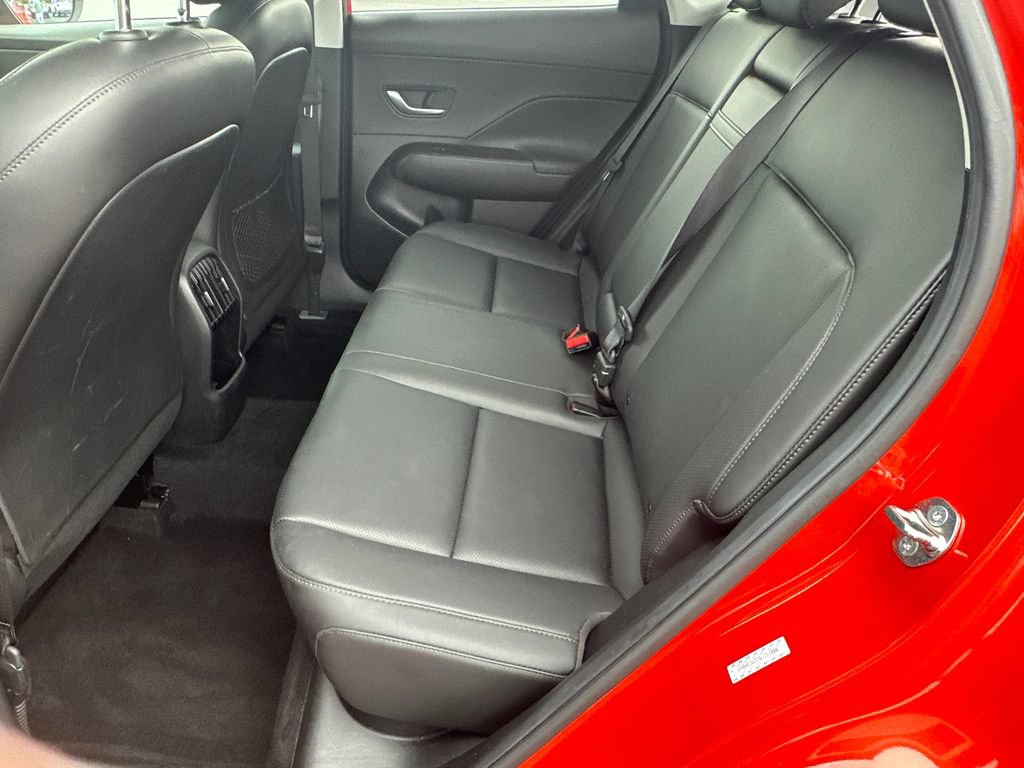 Used 2024 Hyundai Kona Limited FWD image 21