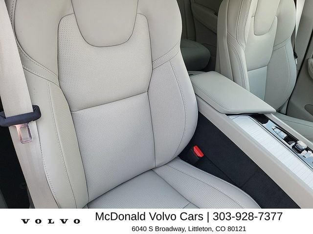 New 2026 Volvo XC60 T8 Ultra w/ Protection Package Premier AWD/4WD image 19