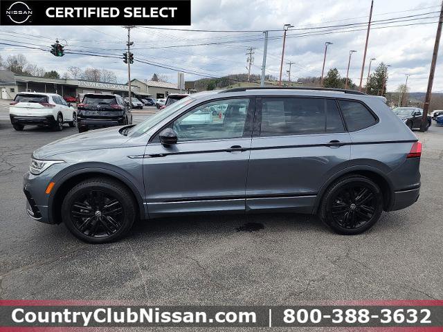 Used 2022 Volkswagen Tiguan SE R-Line AWD/4WD image 5