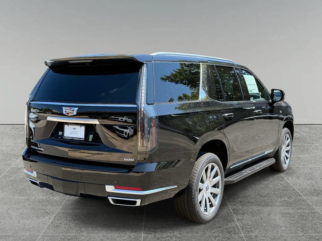 New 2026 Cadillac Escalade 4WD w/ LPO, Floor Liner Package image 7