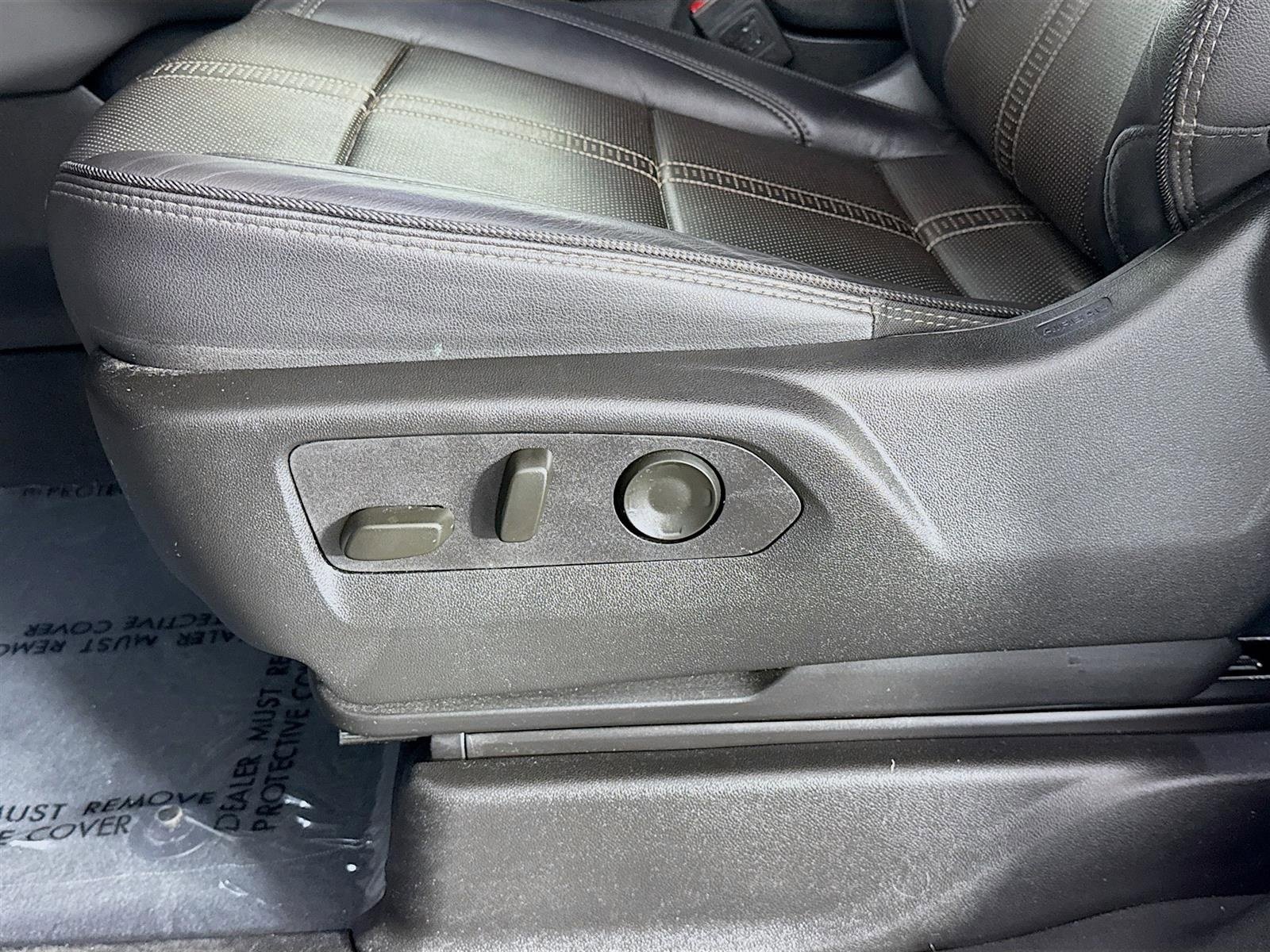 Used 2025 Chevrolet Tahoe High Country image 22