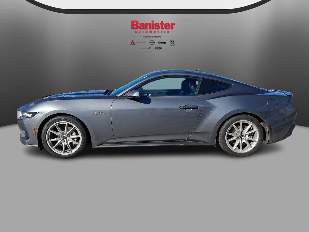 Used 2024 Ford Mustang GT Premium image 7