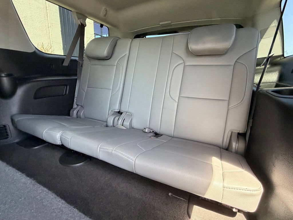 Used 2018 Chevrolet Suburban LT AWD/4WD image 22