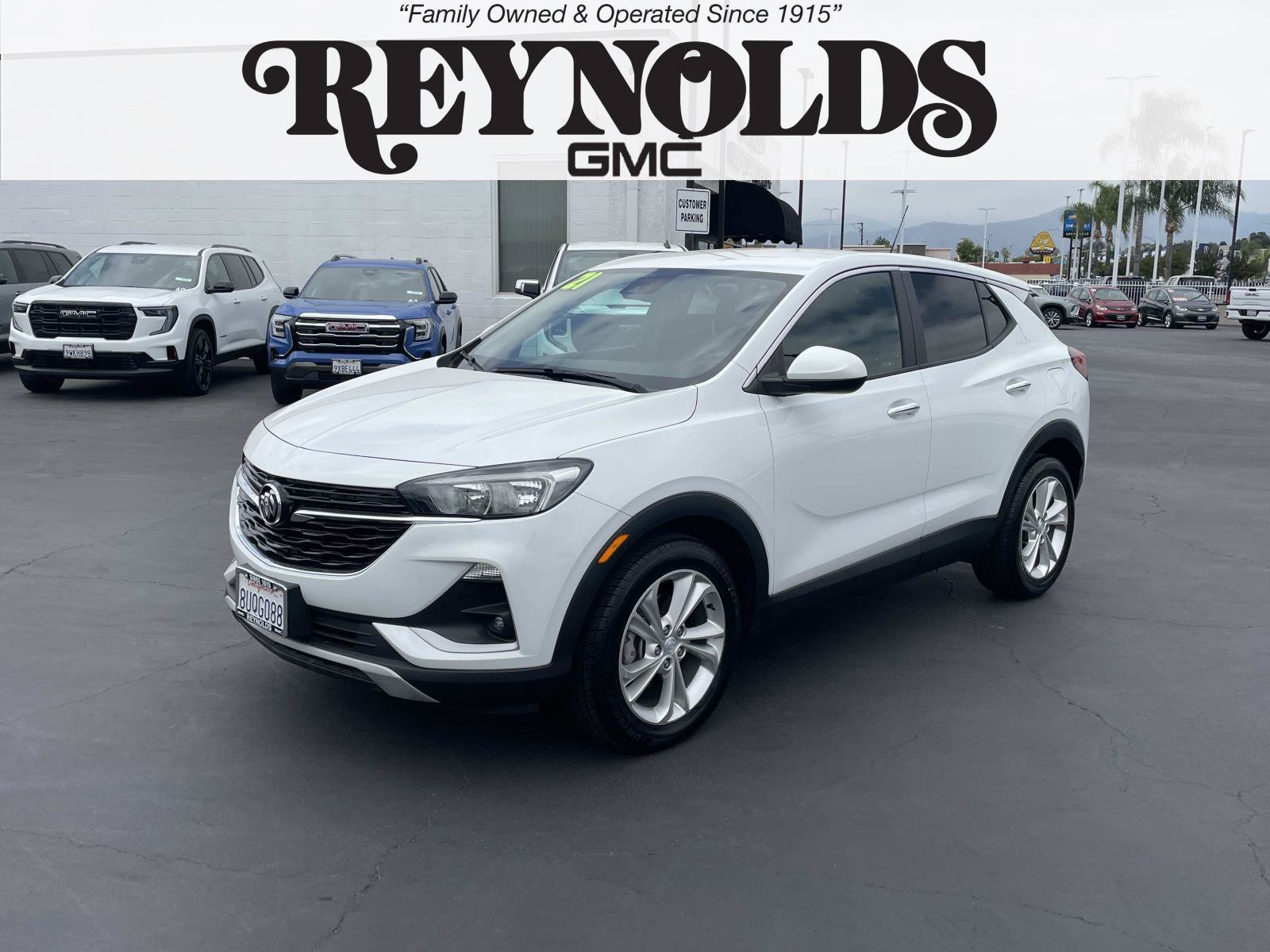 Used 2021 Buick Encore GX Preferred FWD image 1