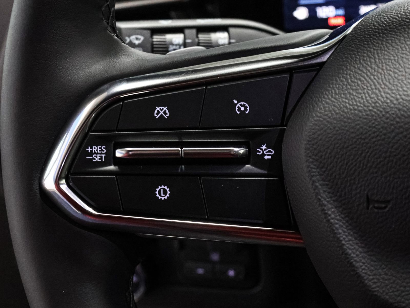 Used 2025 Chevrolet Tahoe Premier w/ Sun And Tow Package image 36