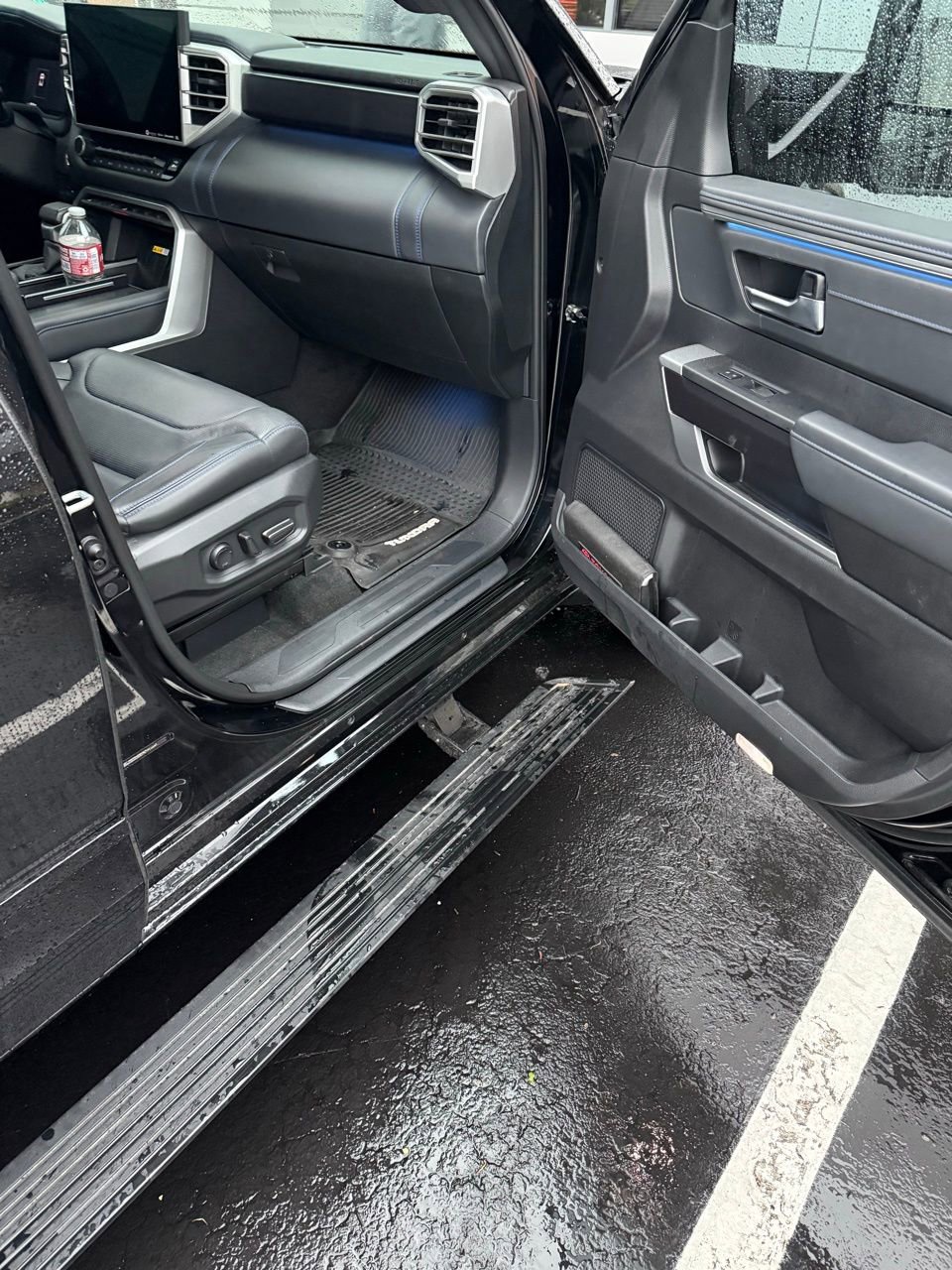 Used 2023 Toyota Tundra Platinum AWD/4WD image 13