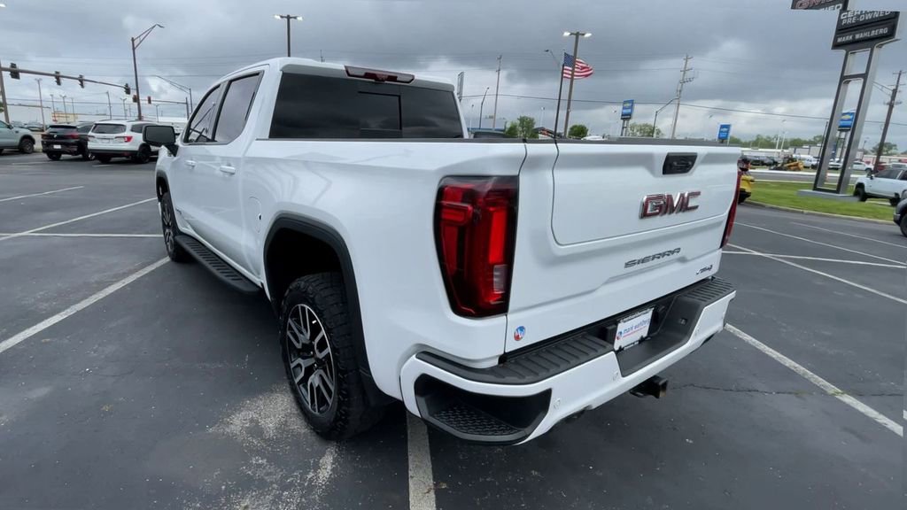 Used 2023 GMC Sierra 1500 AT4 w/ AT4 Premium Package AWD/4WD image 8