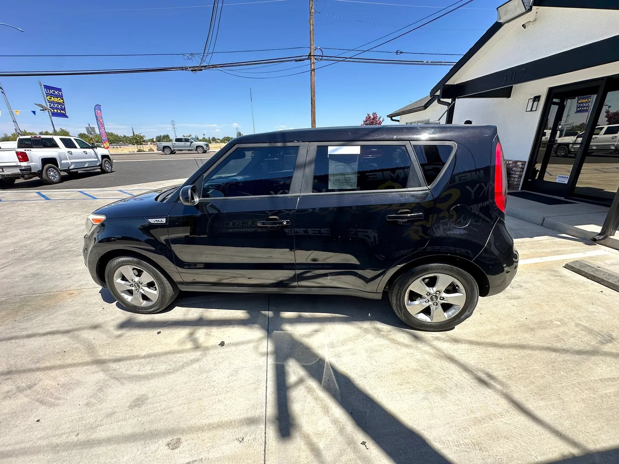 Used 2018 Kia Soul FWD image 10